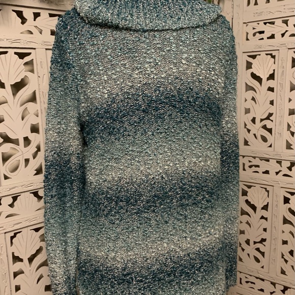 🐋HOST PICK🐋 TURQUOISE BLUE & SILVER COWL NECK SWEATER - Picture 7 of 12